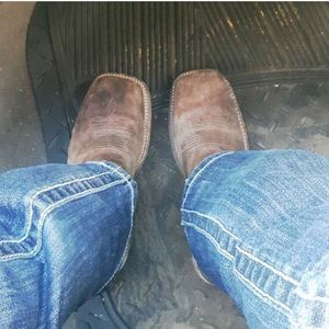 Meet your Posher, Eva